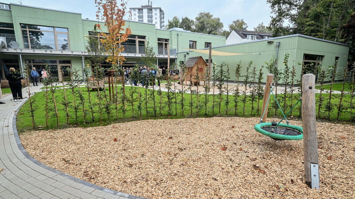 410746874_1766154634_v16_9_1200